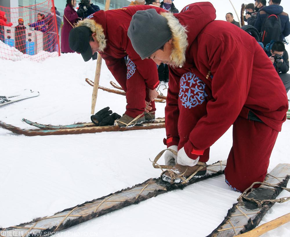 滑雪冠军,但在2008年,首次代表地区前往阿勒泰参加第三届古老毛皮雪板