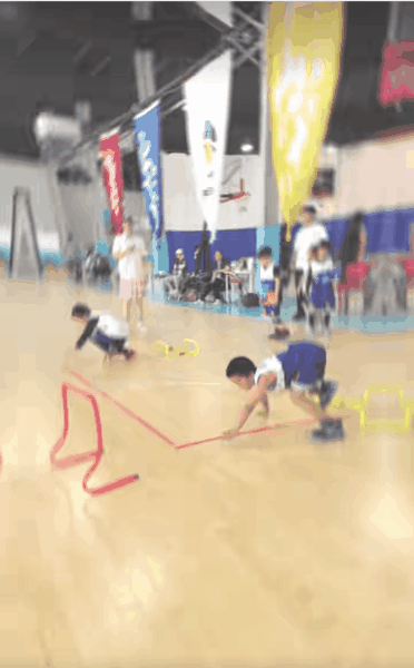 学篮球08.gif