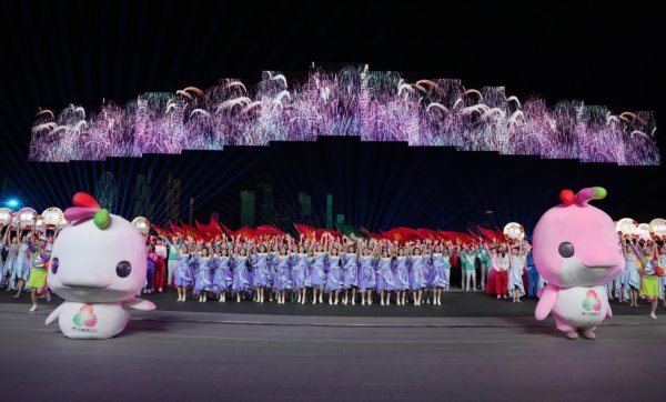 1127-闭幕.jpg 1127-闭幕.jpg