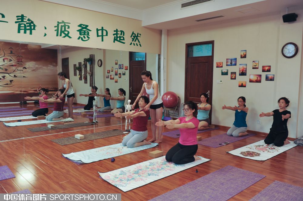 1030-健身3.jpg 1030-健身3.jpg