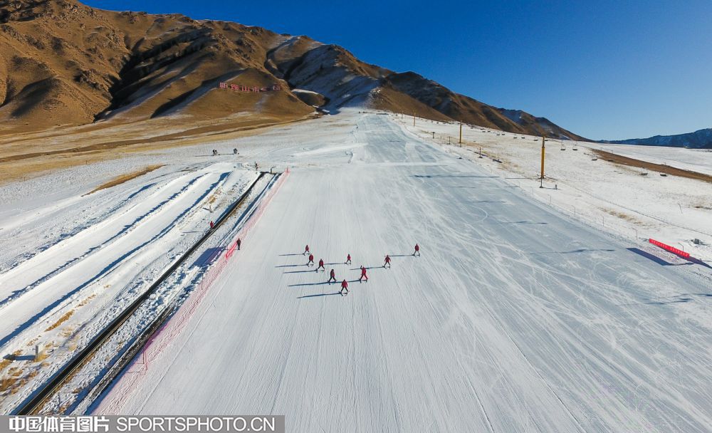 W_41573379_19122118_cz.jpg W_41573379_19122118_cz.jpg