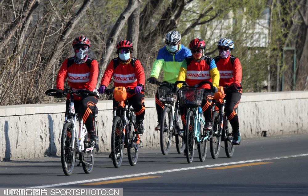 W_26082612_20041119_lgf.jpg W_26082612_20041119_lgf.jpg