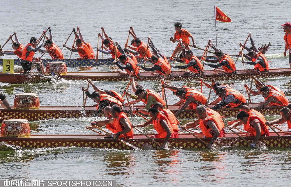 W_34521859_18061021_zld.jpg W_34521859_18061021_zld.jpg