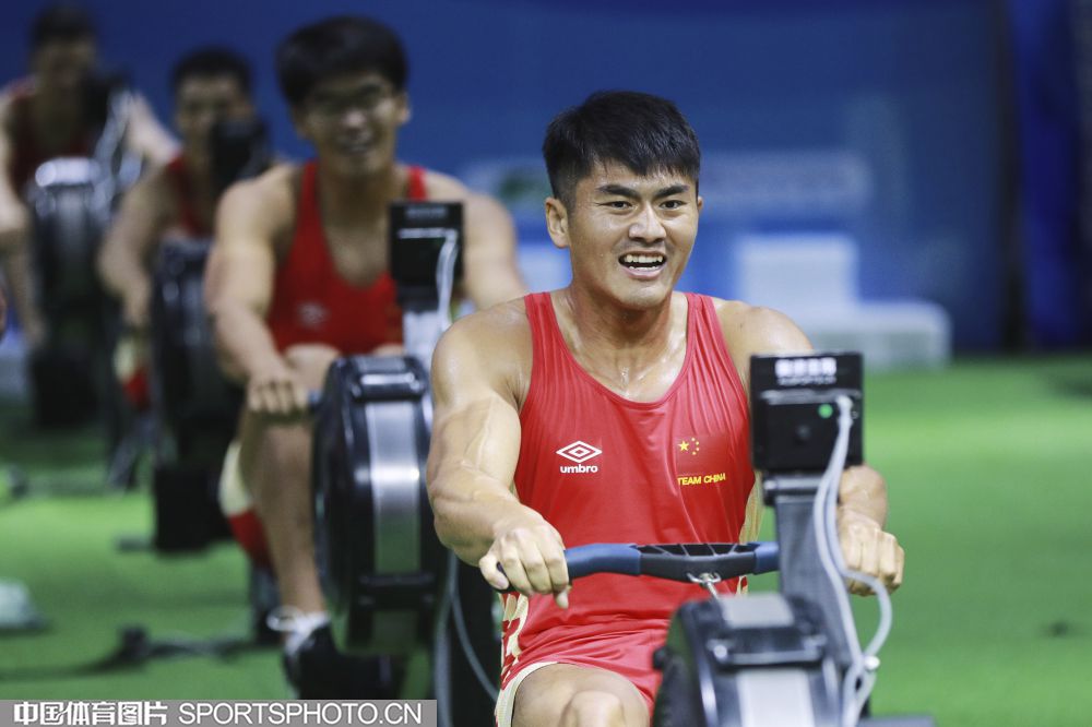 W_32395258_20060619_l.jpg W_32395258_20060619_l.jpg