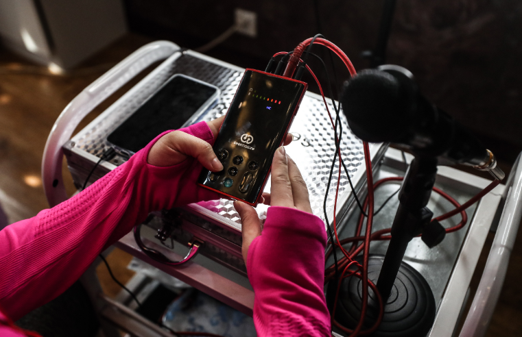 直播-健身-科技-室内.png 直播-健身-科技-室内.png