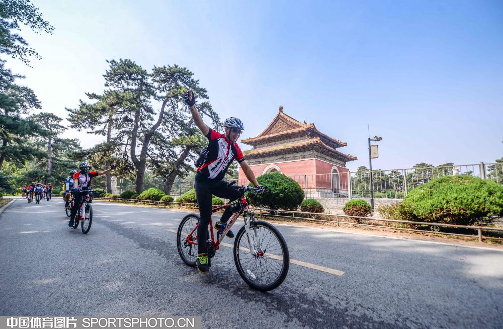 1009-旅游.jpg 1009-旅游.jpg