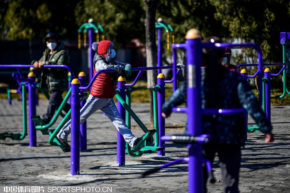 W_59278356_20030409_alj.jpg W_59278356_20030409_alj.jpg