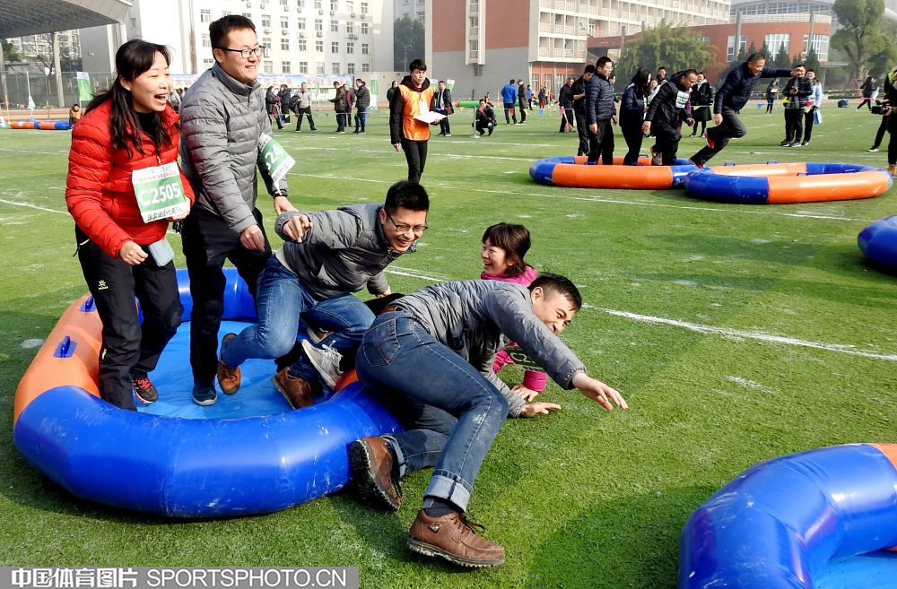 W_16380839_18122400_lcl.jpg W_16380839_18122400_lcl.jpg