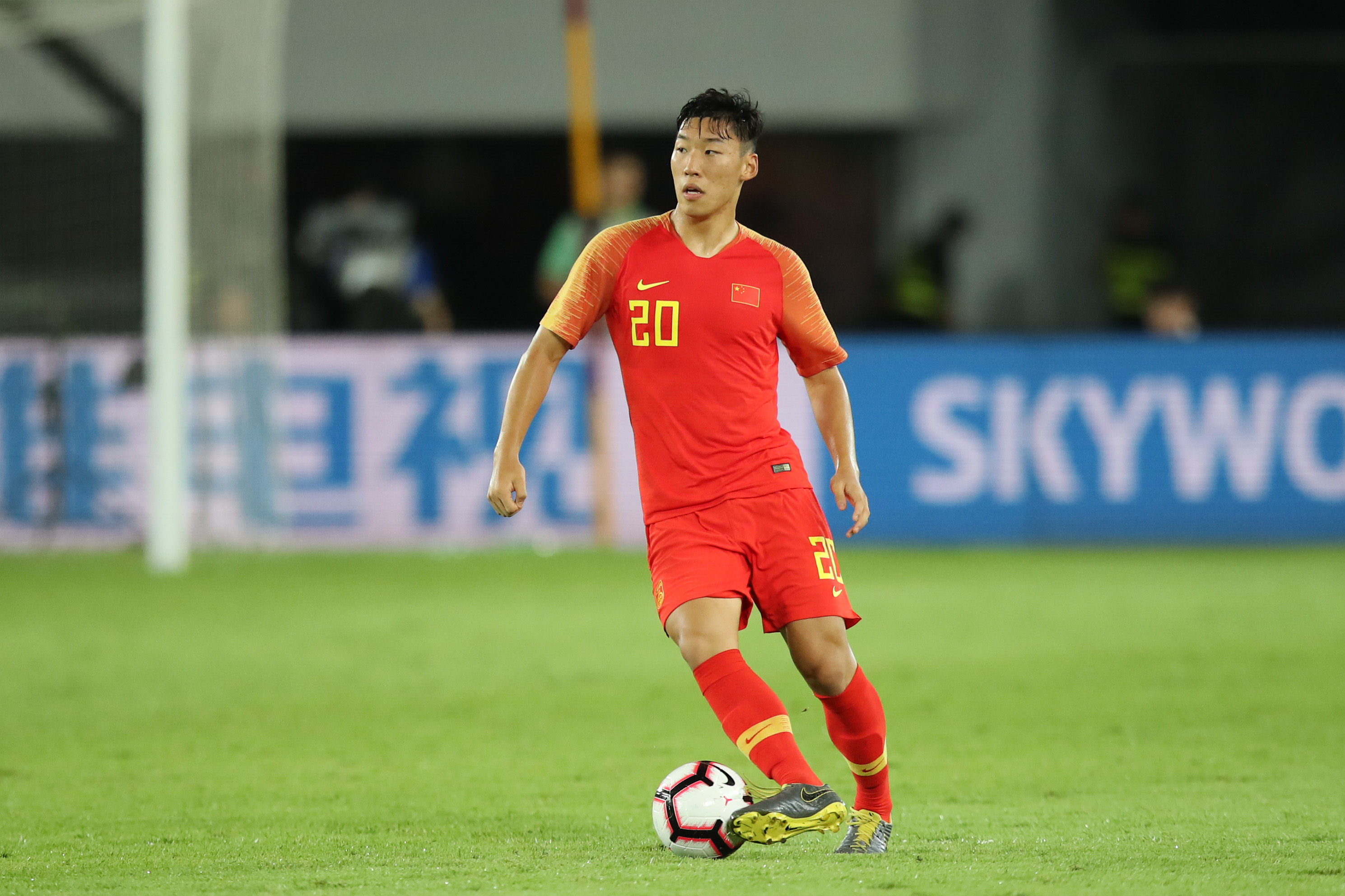 朱辰杰.jpg